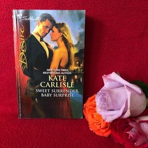 💘 Sweet Surrender, Baby Surprise by Kate Carlisle (2010, PBK).